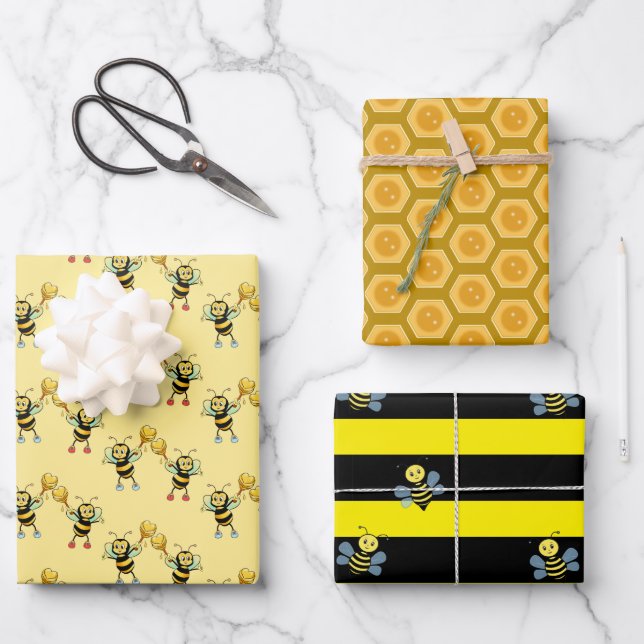 Bumblebees with heart & honeycomb pattern wrapping wrapping paper sheet (Front)