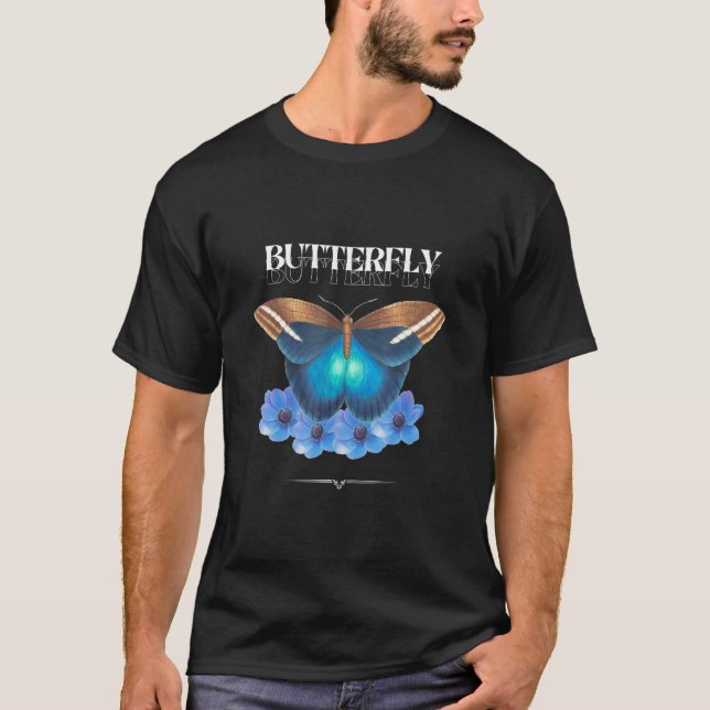 Bunter Schmetterling mit Blumen im Boho Design T-Shirt (Front)