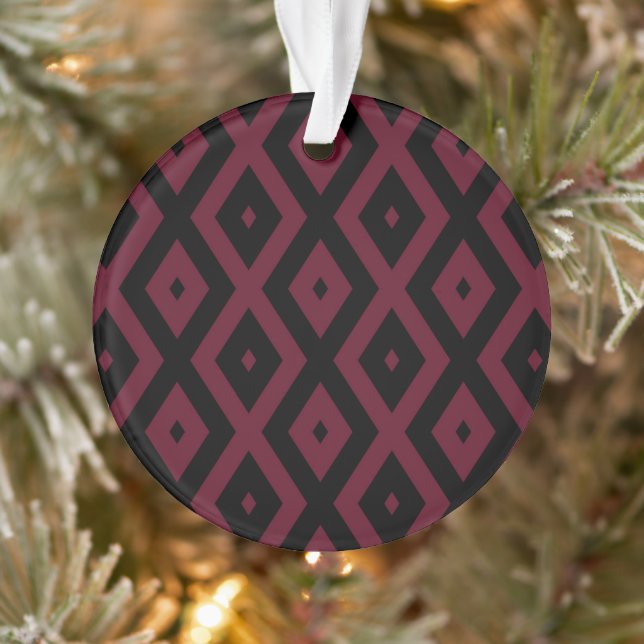 Burgundy and black diamond pattern ornament (Tree)