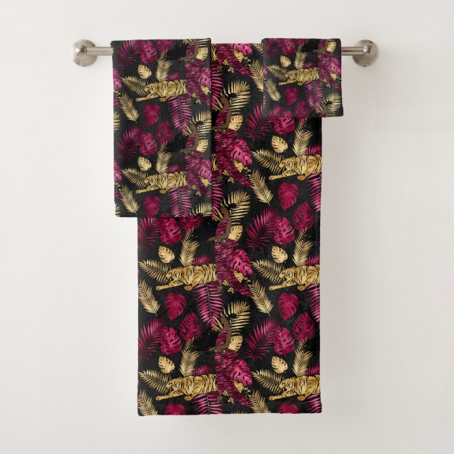 Burgundy and gold tiger tiled pattern bath towel set (Insitu)