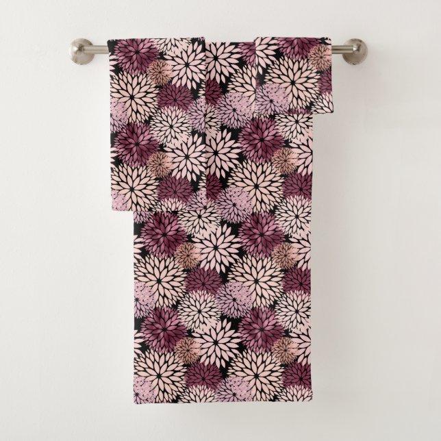 Burgundy Blush Pink Flowers Bath Towel Set (Insitu)