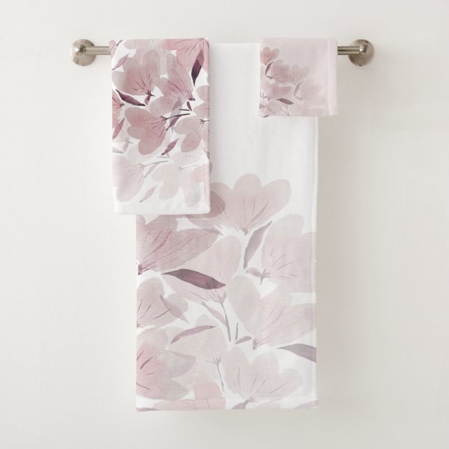 Burgundy Dream Leaves Watercolor Bath Towel Set (Insitu)