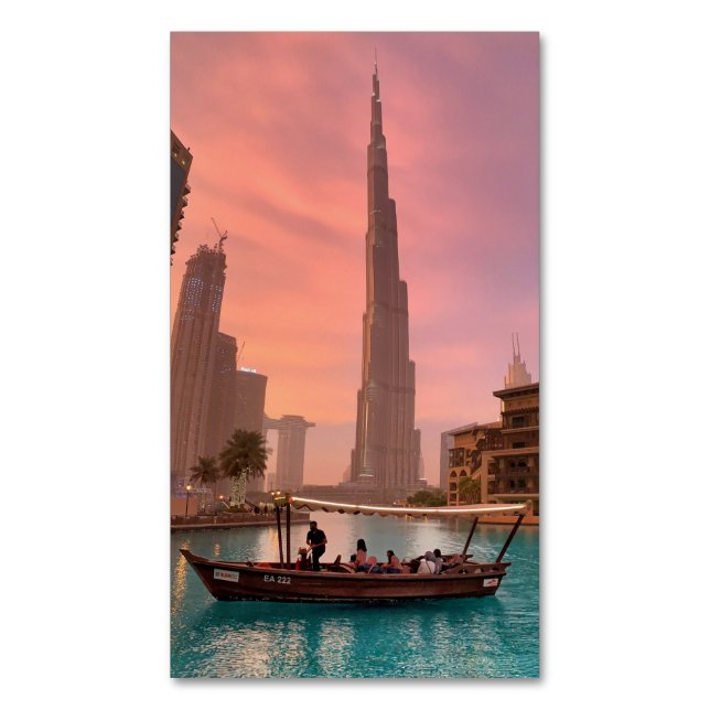 Burj Khalifa Boat Lake Cityscape        Magnetic Business Card (Front Vertical)