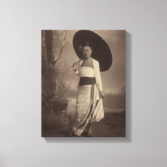 Burmese lady canvas print (Front)