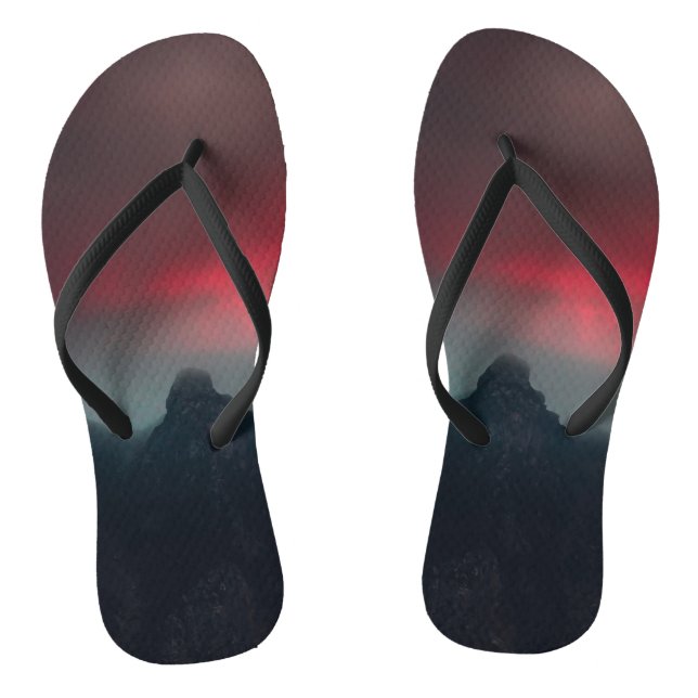 Burning clouds, fog and mountains flip flops (Footbed)
