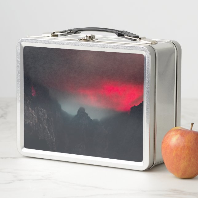 Burning clouds, fog and mountains metal lunch box (In Situ)