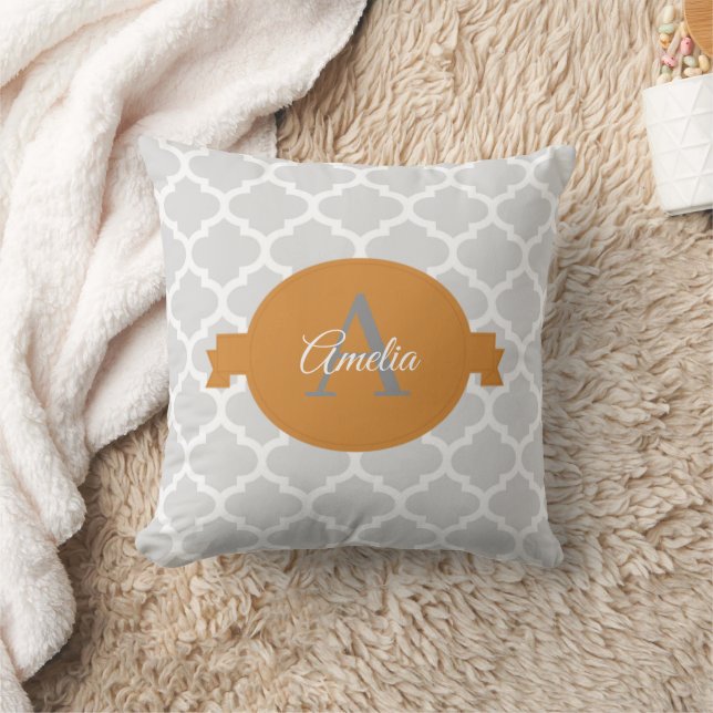 Burnt Orange Quatrefoil Personalised Throw Pillow (Blanket)