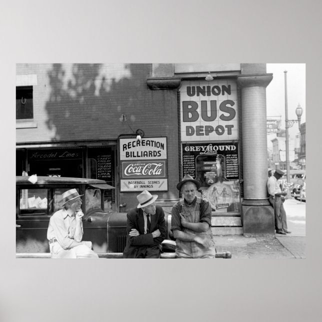 Bus Station: 1938 Poster (Front)