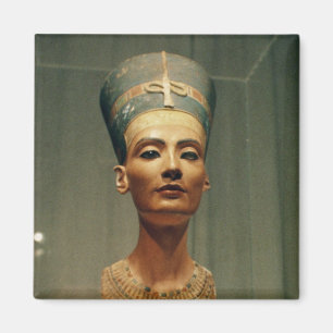 Bust of Queen Nefertiti, front view Magnet