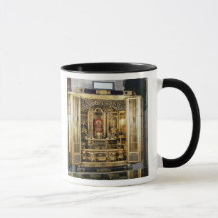 Butsudan shrine from a Damio's palace at Kyoto Mug