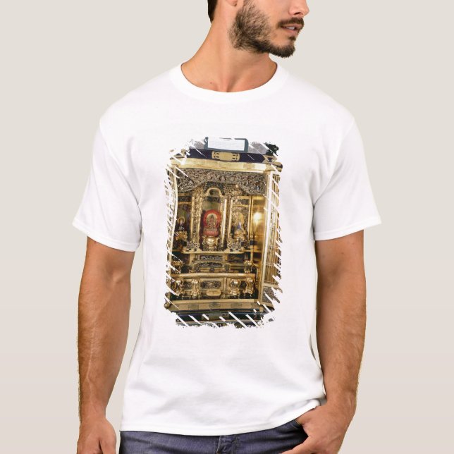 Butsudan shrine from a Damio's palace at Kyoto T-Shirt (Front)