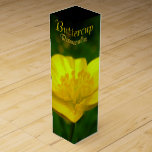 Buttercup Wine Box Custom Wildflowers Wine Box<br><div class="desc">Buttercup Wine Box Personalised Wildflower Gift Boxes Jewellery Boxes Keepsakes wild Flower Boxes Your Name Here Summer Yellow Flowers Gift Wine Boxes Customisable Flower Mementos for Men, Women Buttercup Flower Wine Boxes Click "Customise" to Add More Text Choose Fonts and Custom Colours Personalised Wildflower Buttercup Wedding Wine Boxes for Friends...</div>