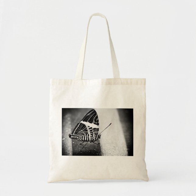 butterfly crossing tote bag (Front)