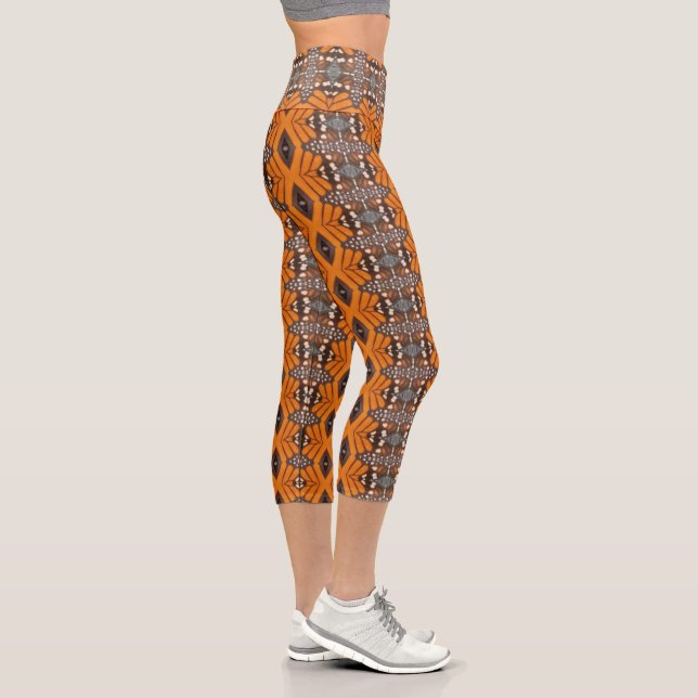butterfly kisses capri leggings (Right)