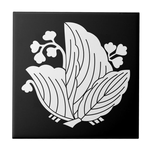 Butterfly-shaped paulownia tile (Front)