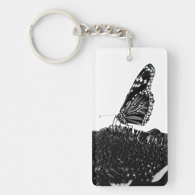 butterfly shy blacq key ring (Front)