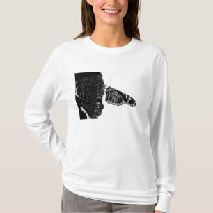 butterfly shy blacq T-Shirt