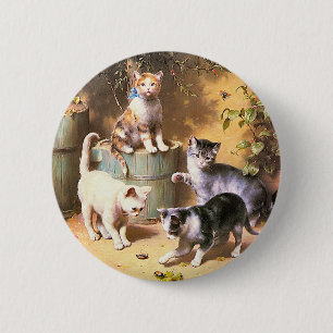Button: "Kittens Playing with Beetles" 6 Cm Round Badge