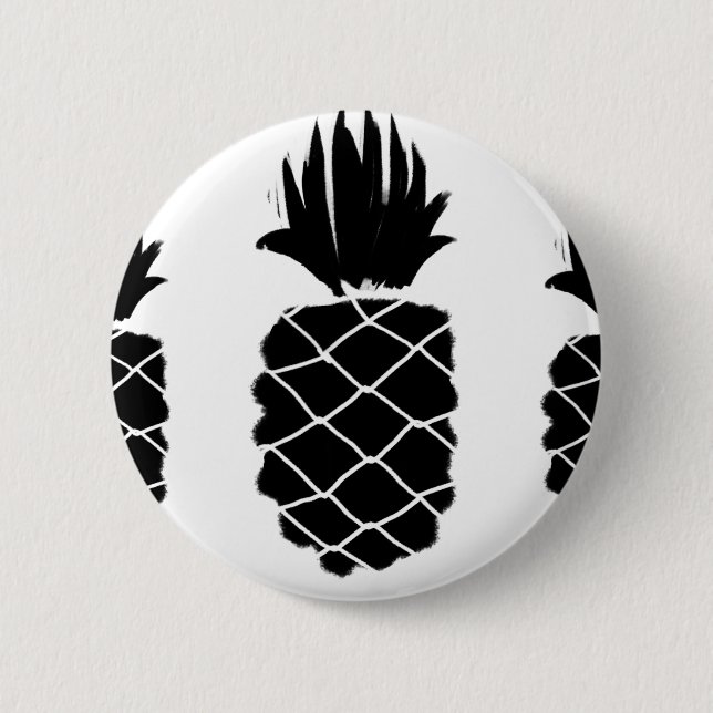 Button with black pineapple (Front)