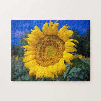Buzz the Bee in the Sunflower Jigsaw Puzzle