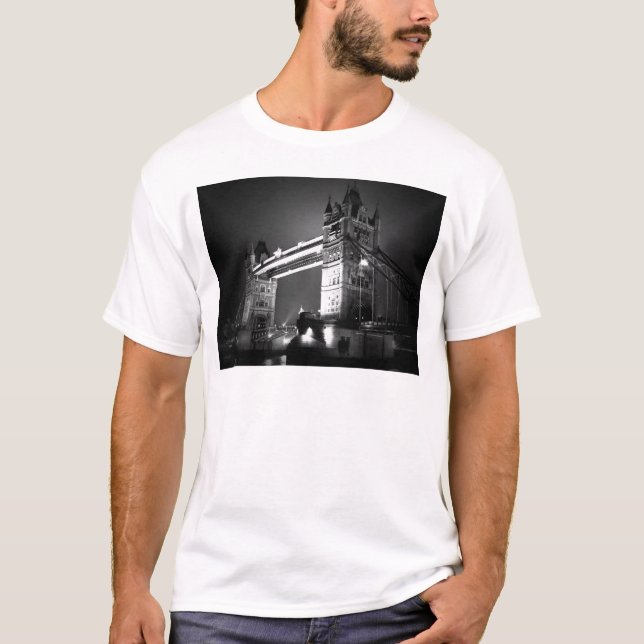 BW Black & White London Tower Bridge T-Shirt (Front)