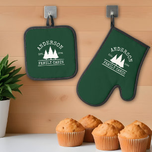 Cabin Family Name Forest Green Oven Mitt & Pot Holder Set
