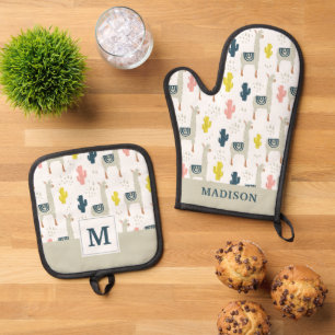 Cactus & Llamas Pattern Oven Mitt & Pot Holder Set