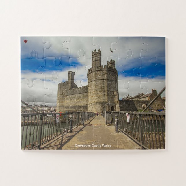 Caernavon Castle Wales Jigsaw Puzzle (Horizontal)