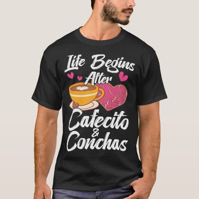 Cafecito & Conchas Cute Spanish Pun Coffee Cafe T-Shirt (Front)