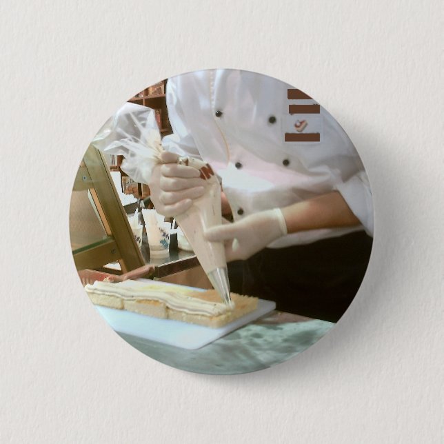 Cake decorating 6 cm round badge (Front)
