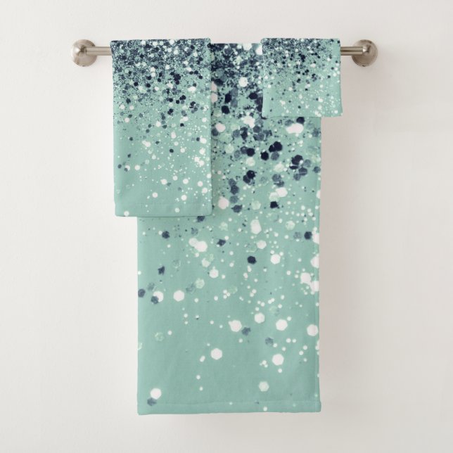 Cali Summer Vibes Lady Glitter #5 Bath Towel Set (Insitu)