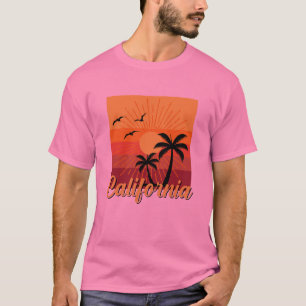 California Design - Basic Dark T-Shirt