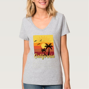 California Design - Women's Basic V-Neck T-Shirt