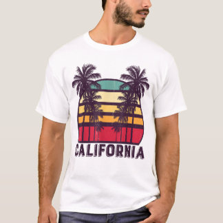 California Dreaming Beach Palm Tree Summer Vacatio T-Shirt