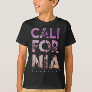 California Dreaming Beach Palm Tree Summer Vacatio T-Shirt