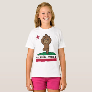 California Republic Bear Yoga Tree Pose Flag T-Shirt