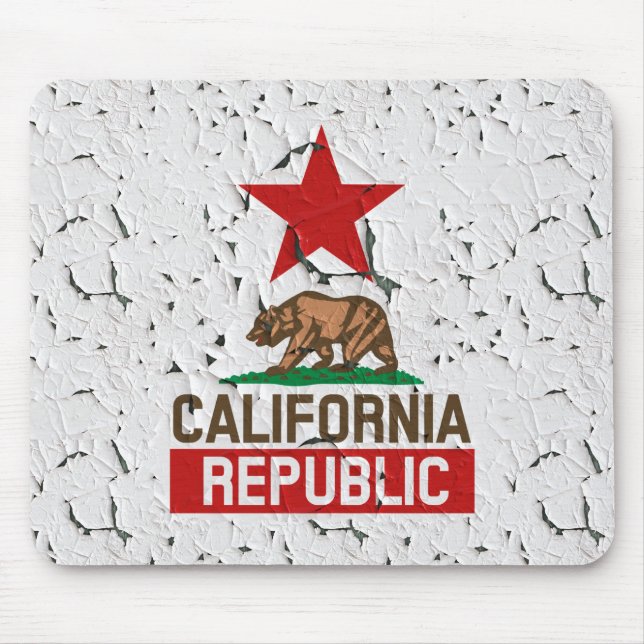 California Republic Peeling Paint Decor Mouse Mat (Front)