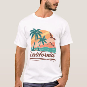California Retro Beach Vintage Sunset Palm Trees  T-Shirt