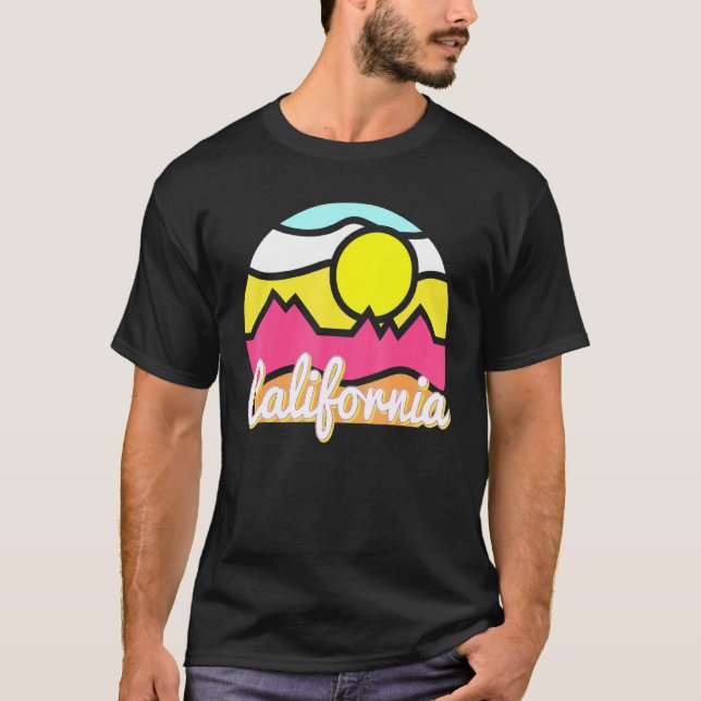 California Retro Mountain Sunset Outdoor Vanlife E T-Shirt (Front)