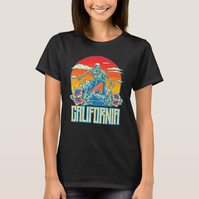 California Surfing Skeleton Skull Dead Waves Retro T-Shirt (Front)