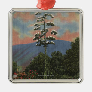 CaliforniaCentury Plant in Bloom Metal Tree Decoration