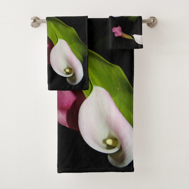 Calla Lily Flowers Photography Bath Towel Set (Insitu)