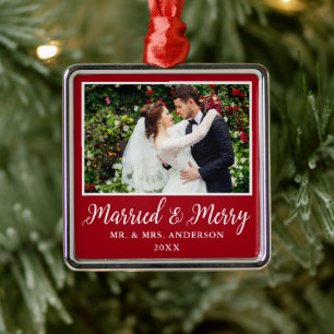 Calligraphy Script Red Married and Merry Metal Tree Decoration