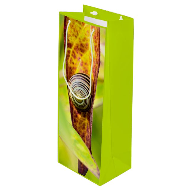 calm attachment wine gift bag (Front Angled)