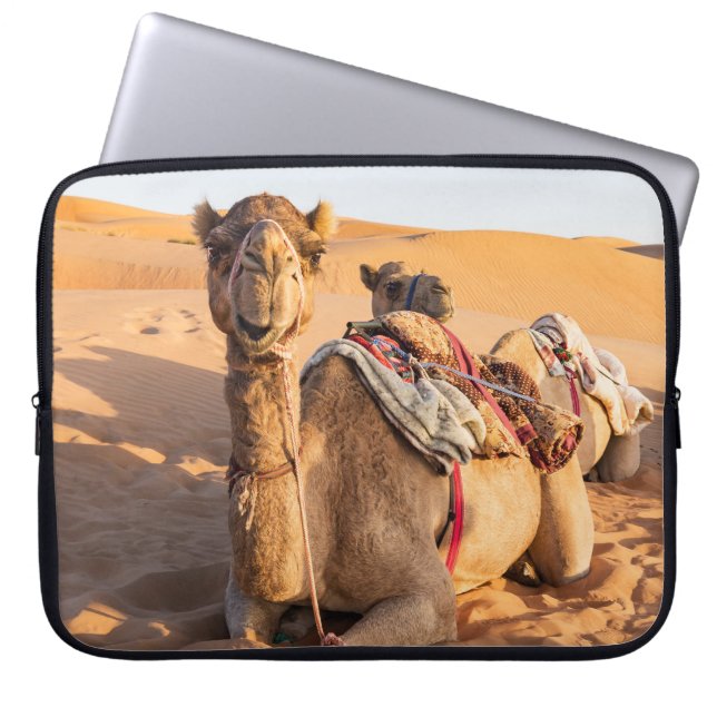 Camel in Oman desert Laptop Sleeve (Front)
