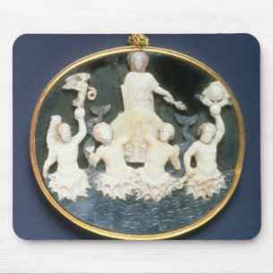 Cameo commemorating the Naval victory of Mouse Mat