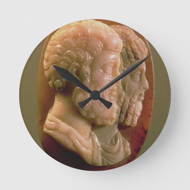 Cameo depicting Marcus Aurelius (121-180) and Luci Round Clock (Front)