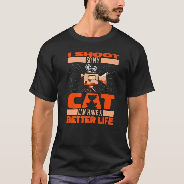 Cameraman Cat Videography  Videographer Cameraman T-Shirt (Front)