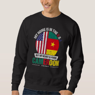 Cameroonian American Patriot Heart Is From Cameroo Sweatshirt