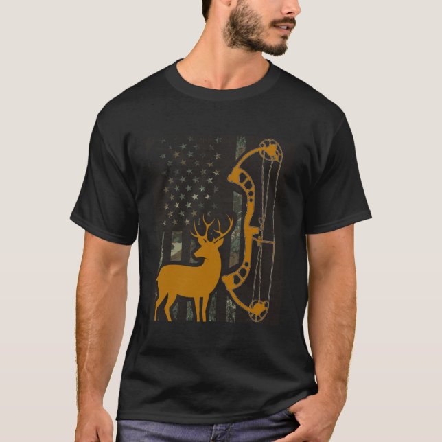 Camo American Flag Buck Hunting Gift For Deer Hunt T-Shirt (Front)
